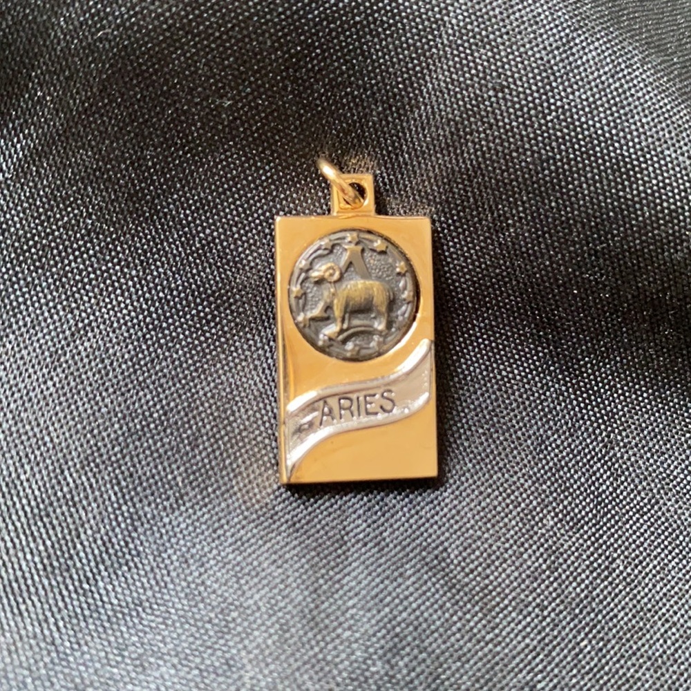 Aries ♈️ Unique Charm